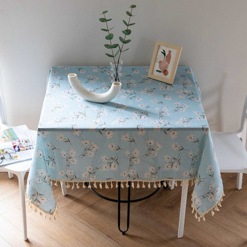 Square Tablecloths buying guide