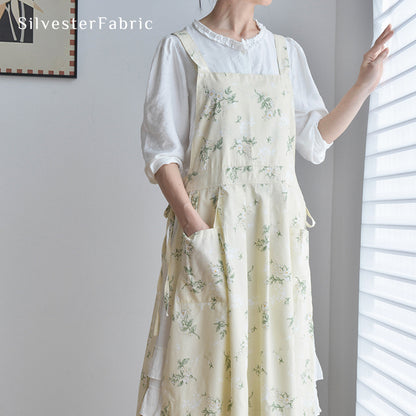 Close‑up of Beige Floral Bib Apron
