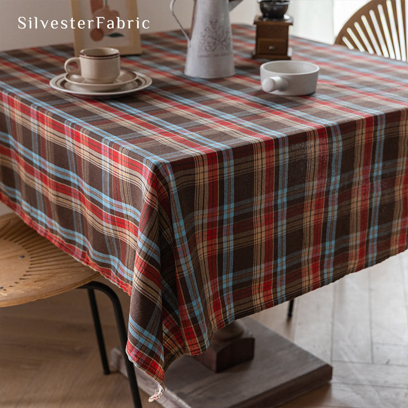brown Christmas tartan plaid cotton tablecloth for holiday table setting