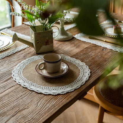 Burlap table mats on the table