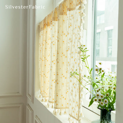 Close‑up of Cafe Curtain corner