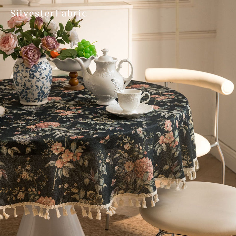 black round  farmhouse  floral tablecloth for everyday dining