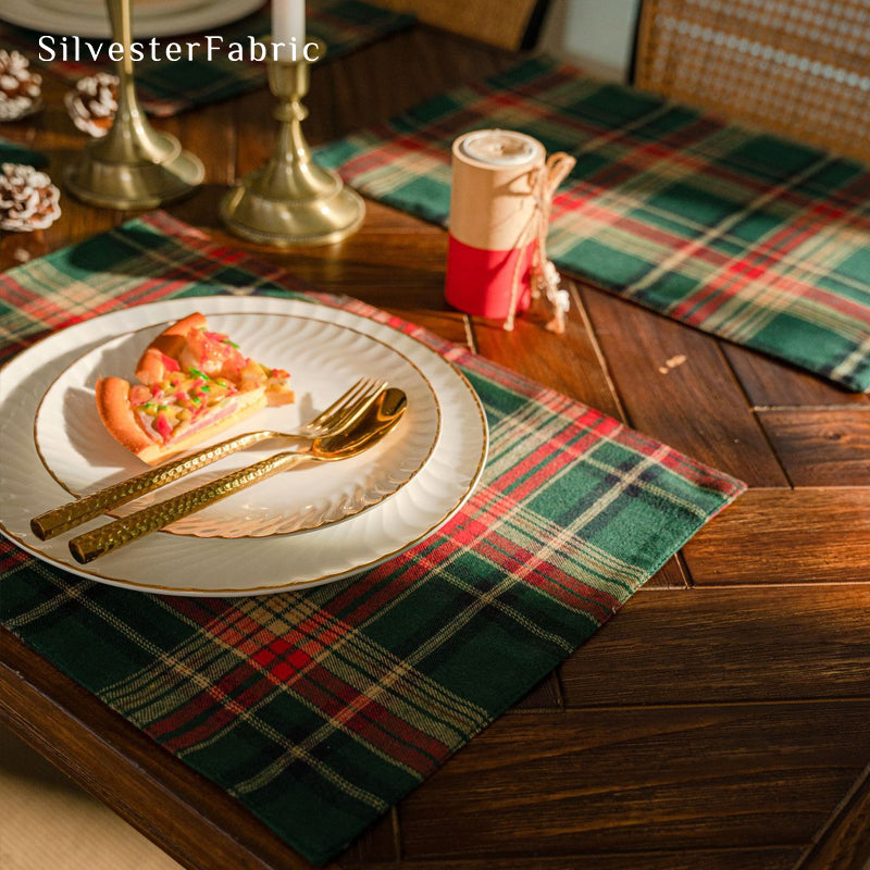 green Christmas plaid placemats edge stitching detail