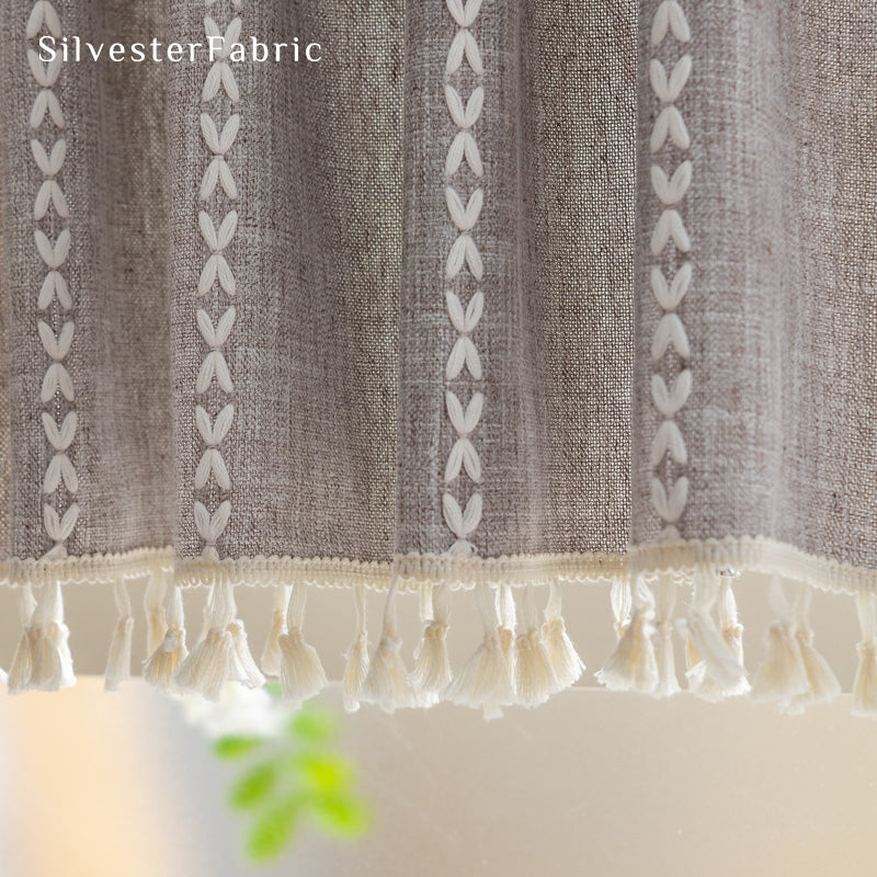Close‑up of Cafe Curtain corner