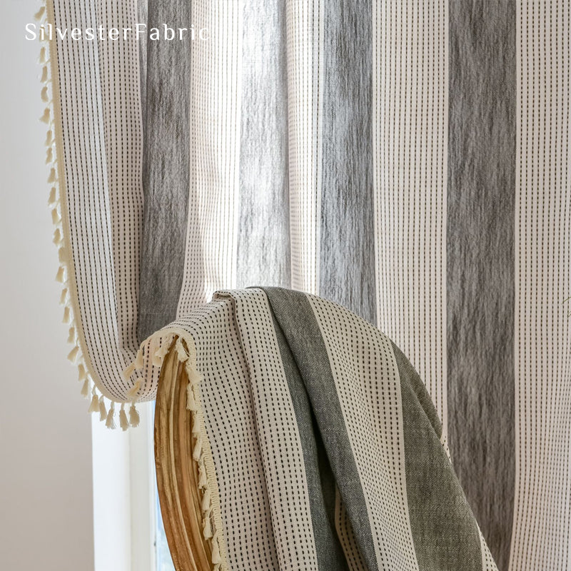 Close‑up of Green curtain corner
