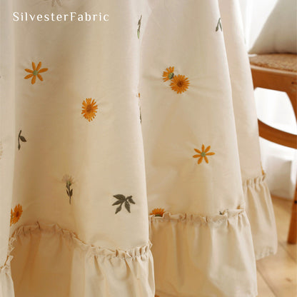 French Daisy Embroidered Cotton Round Rectangle Floral Tablecloths