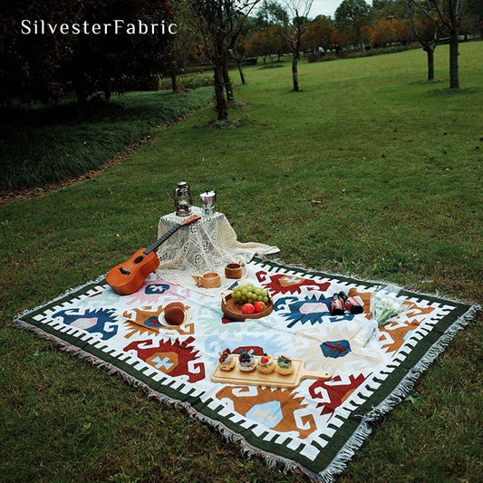 Best Picnic Blanket for the Outdoor丨Sofa Blanket - Silvester Fabric
